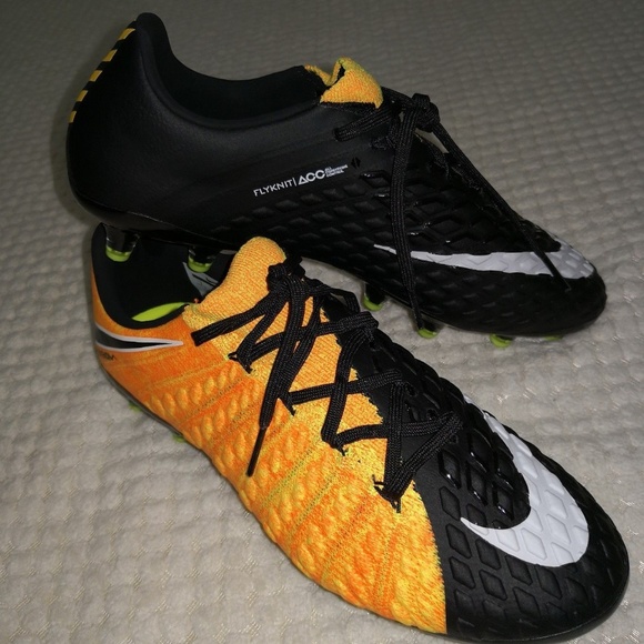 Nike Hypervenom PhantomX III Academy TF 'Game of Gold